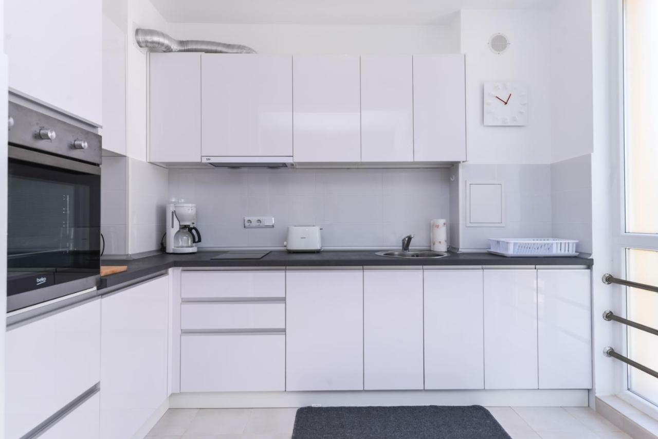 Cinecitta - One Bedroom Lion'S Bridge Apartment โซเฟีย ภายนอก รูปภาพ