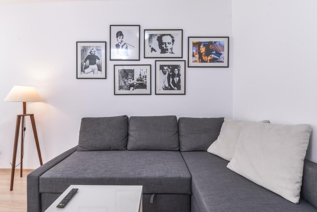 Cinecitta - One Bedroom Lion'S Bridge Apartment โซเฟีย ภายนอก รูปภาพ
