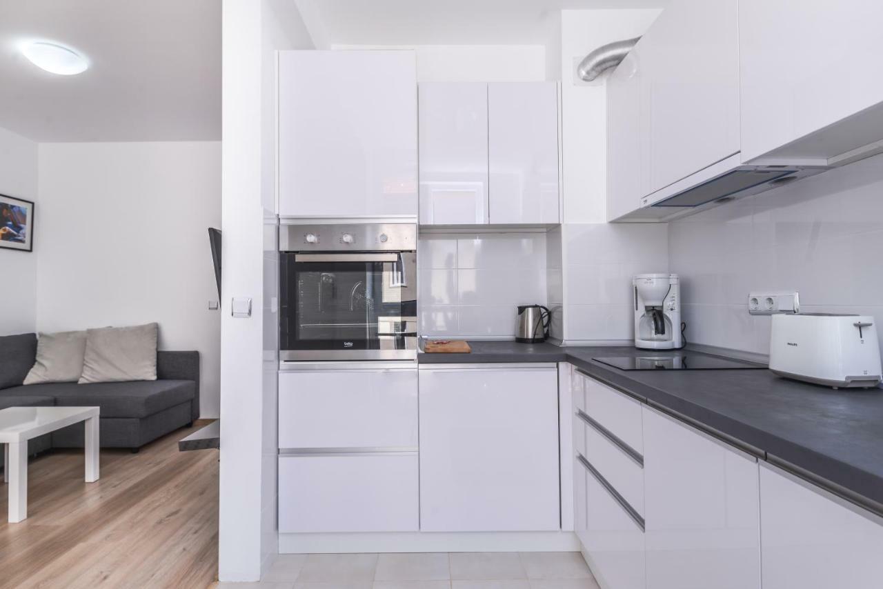 Cinecitta - One Bedroom Lion'S Bridge Apartment โซเฟีย ภายนอก รูปภาพ