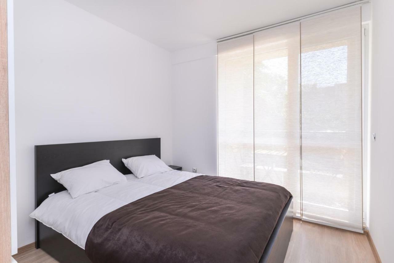 Cinecitta - One Bedroom Lion'S Bridge Apartment โซเฟีย ภายนอก รูปภาพ